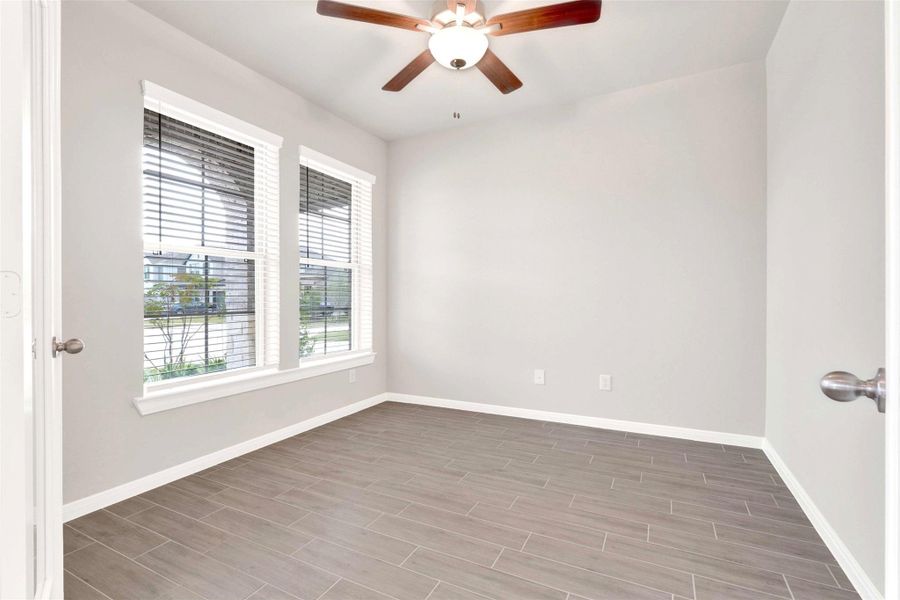 High ceiling private extra living space