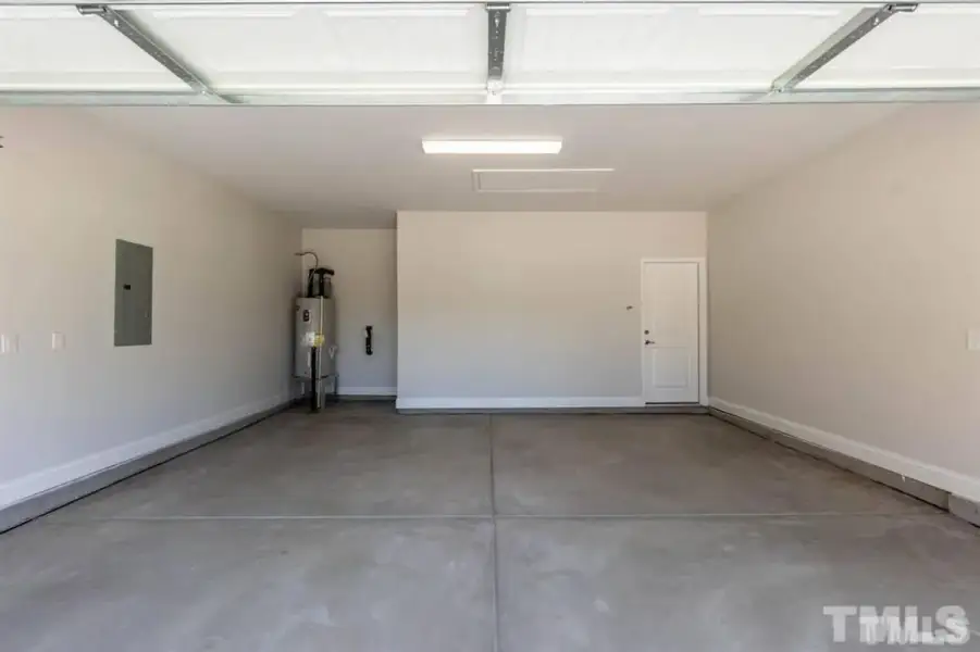 Spacious, unfurnished interior of a new home in Summer Place, Grimesland (Image 16). Spacious, unfurnished interior of a new home in Summer Place, Grimesland (Image 16).