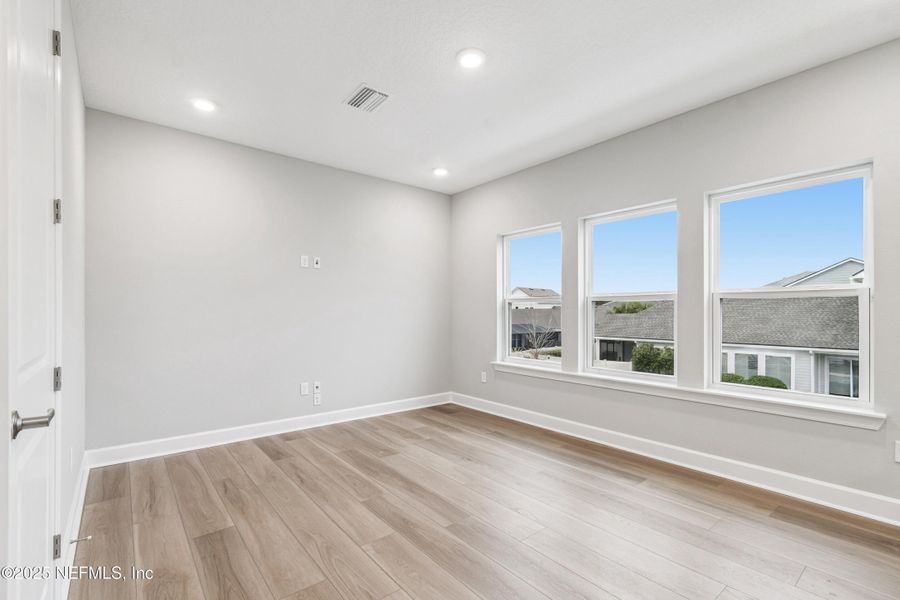 Spacious, unfurnished interior of a new home in Seabrook Village 50’ Rear Entry, Nocatee (Image 25).