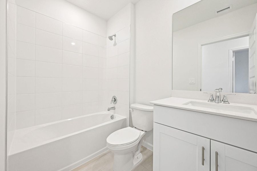 5473 Hampton Park Cir Vero Beach FL (23) 5473 Hampton Park Cir Vero Beach FL (23)