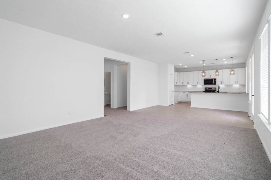 Spacious, unfurnished interior of a new home in Saddlebrook Preserve, Beasley (Image 12). Spacious, unfurnished interior of a new home in Saddlebrook Preserve, Beasley (Image 12).