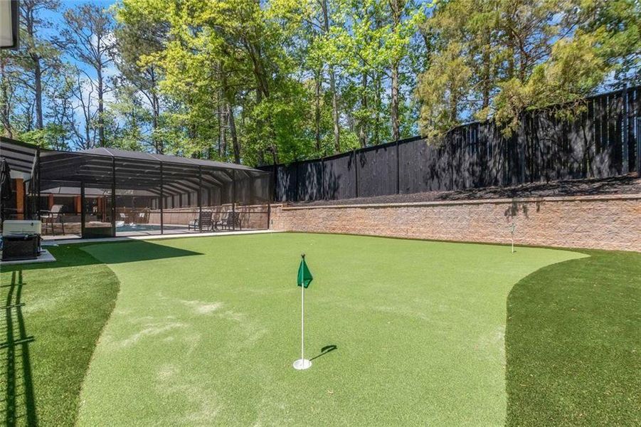 Community amenities in , Roswell (Image 84).