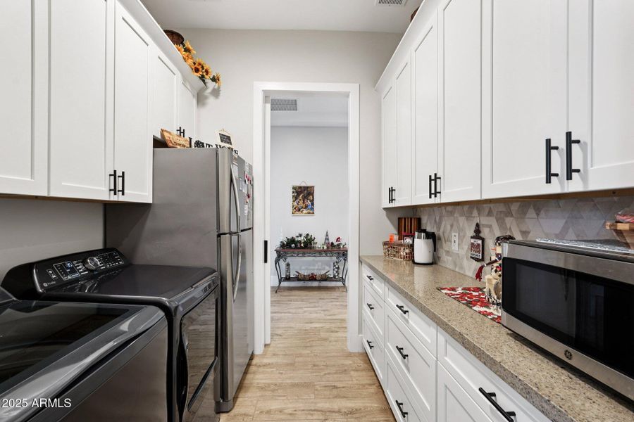 Laundry Kitchenette w/Fridge Laundry Kitchenette w/Fridge