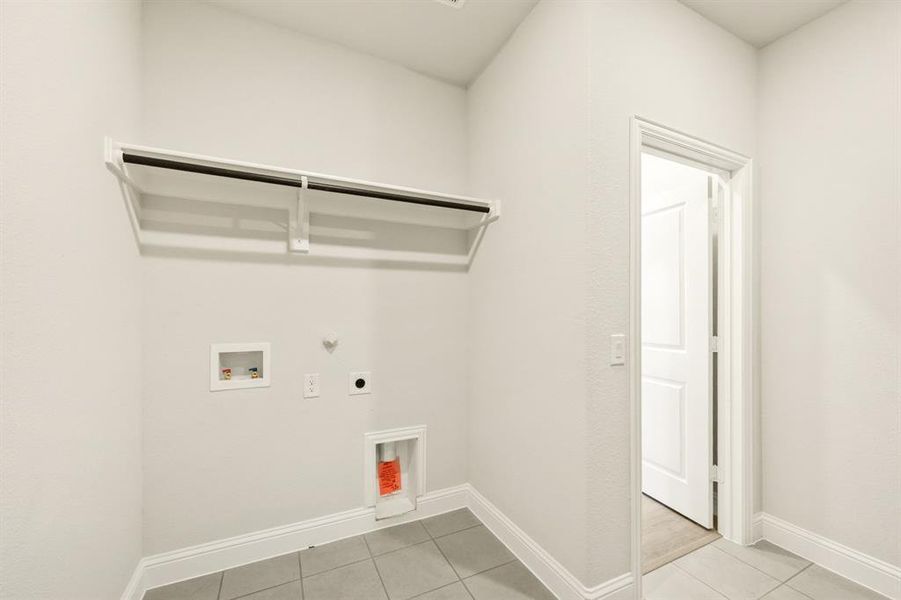 Furnished interior view inside a new home in Maplewood, Glenn Heights (Image 14). Furnished interior view inside a new home in Maplewood, Glenn Heights (Image 14).