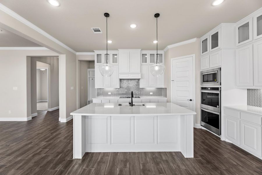 Kitchen | Concept 2623 at The Meadows in Gunter, TX by Landsea Homes