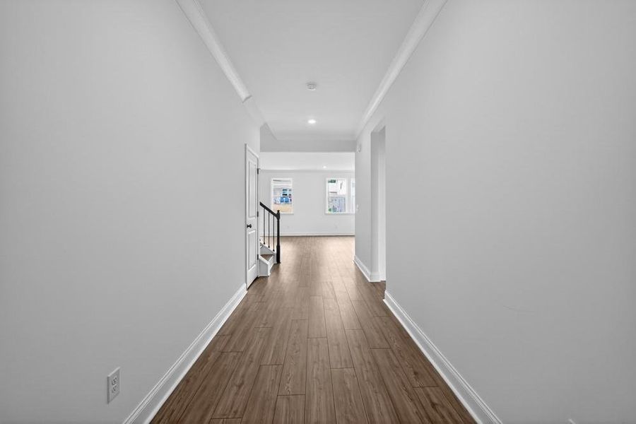 Spacious, unfurnished interior of a new home in Auburn Glen, Dacula (Image 15).