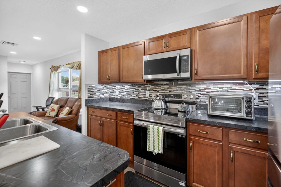 29-web-or-mls-_MLP6460