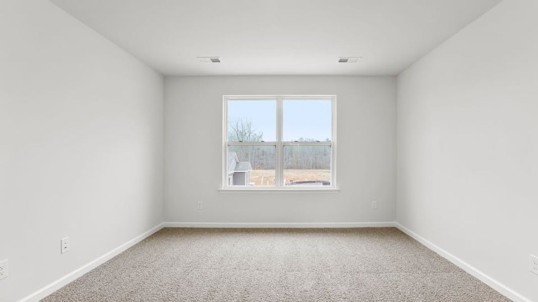 Spacious, unfurnished interior of a new home in Varner Station, Woodruff (Image 25).