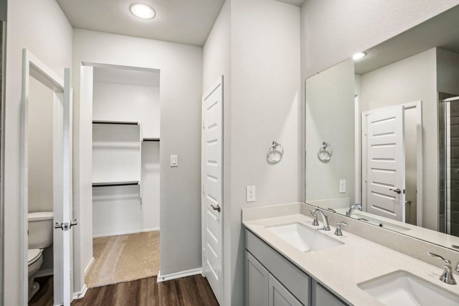 Furnished interior view inside a new home in Mustang Meadows, Waller (Image 10).
