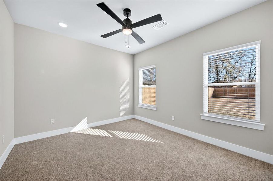 Spacious, unfurnished interior of a new home in , Whitesboro (Image 27).