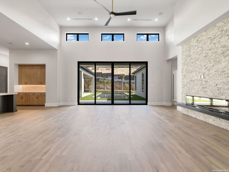 Spacious, unfurnished interior of a new home in , San Antonio (Image 44).