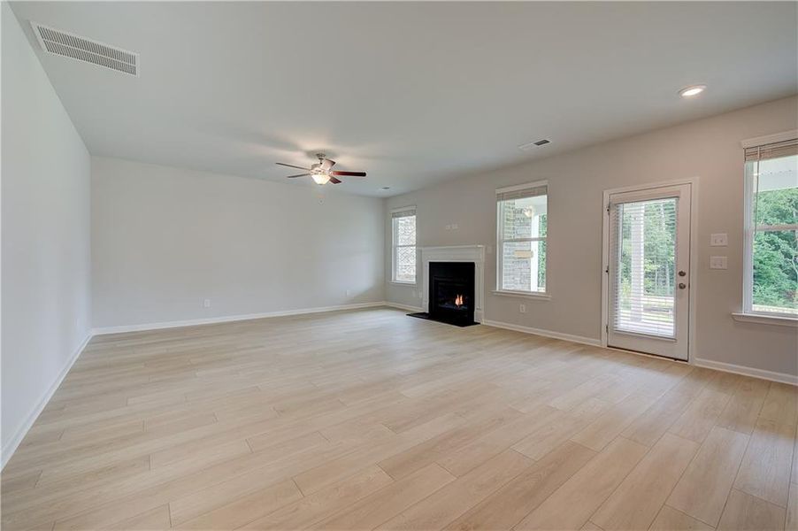 Spacious, unfurnished interior of a new home in Hamilton Lakes, Lawrenceville (Image 22). Spacious, unfurnished interior of a new home in Hamilton Lakes, Lawrenceville (Image 22).