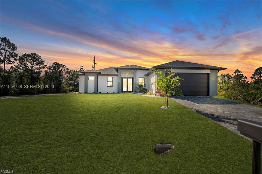 Exterior details and patio area of a home in , Lehigh Acres (Image 3).