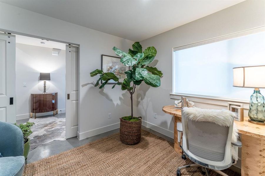 Furnished interior view inside a new home in , Dallas (Image 6).