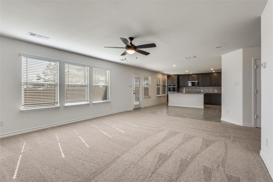 Spacious, unfurnished interior of a new home in Princeton Estates, Princeton (Image 27).