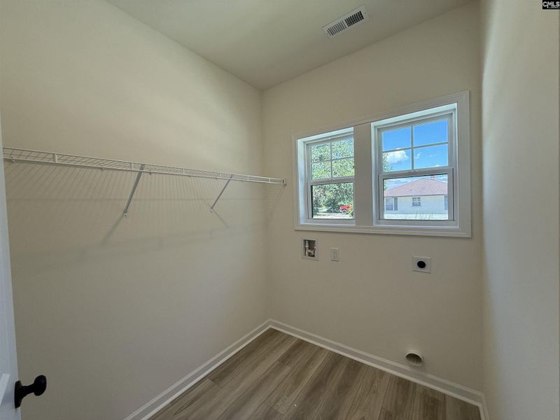 Image 42 of a home in Dunbar Village.