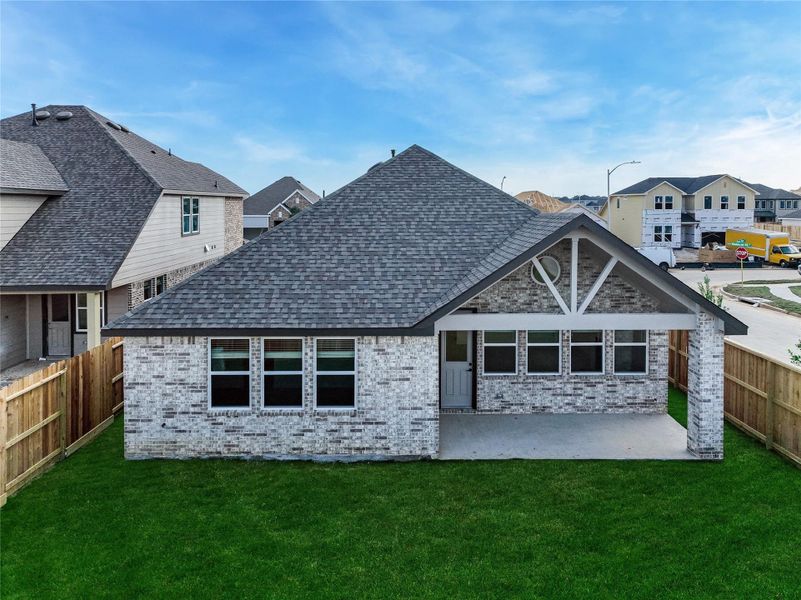 Image 8 of a home in Oakberry Trails.