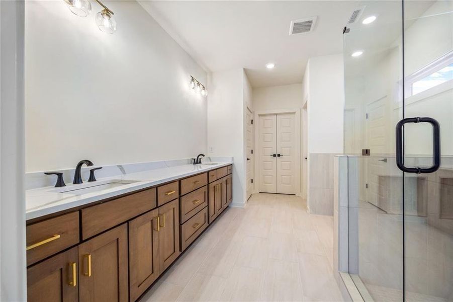 Furnished interior view inside a new home in Long Hollow Landing, Gainesville (Image 12).