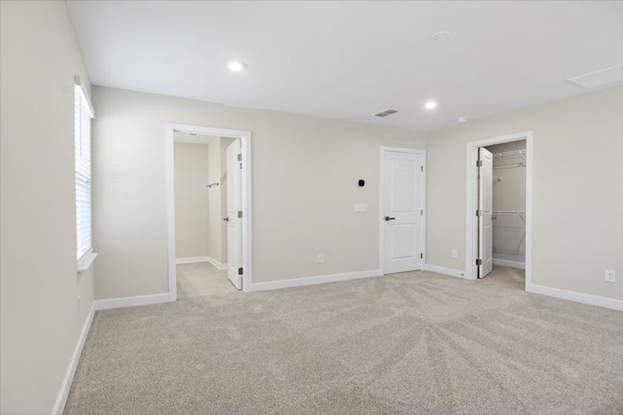 Spacious, unfurnished interior of a new home in Emory Park, Five Forks (Image 19).
