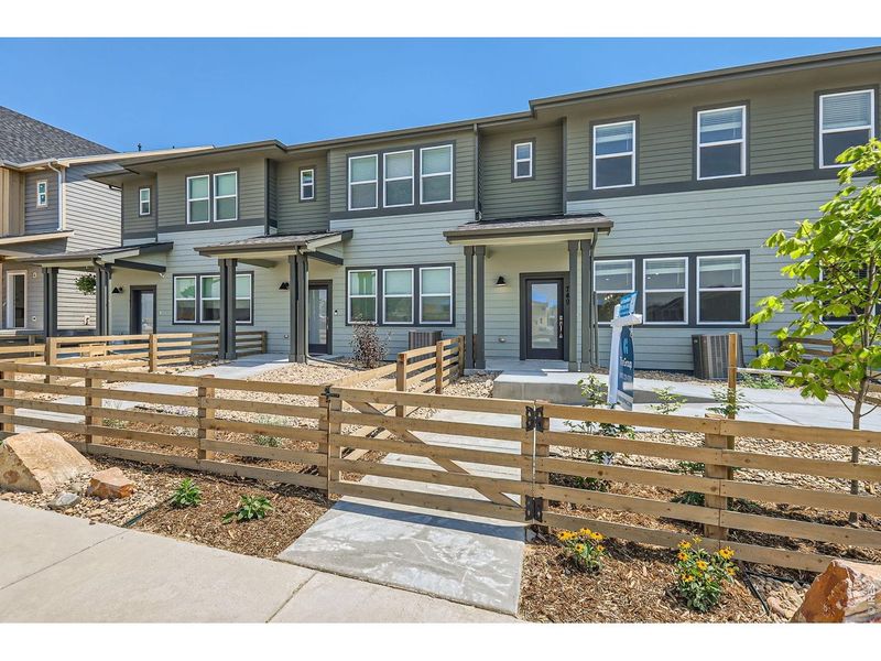 Exterior details and patio area of a home in , Fort Collins (Image 24).