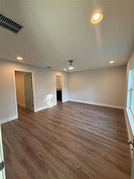 Spacious, unfurnished interior of a new home in , Bunnell (Image 14).