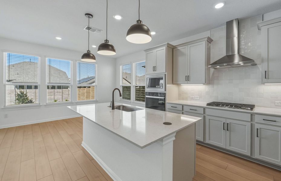 Furnished interior view inside a new home in Horizon Lake, Leander (Image 10).