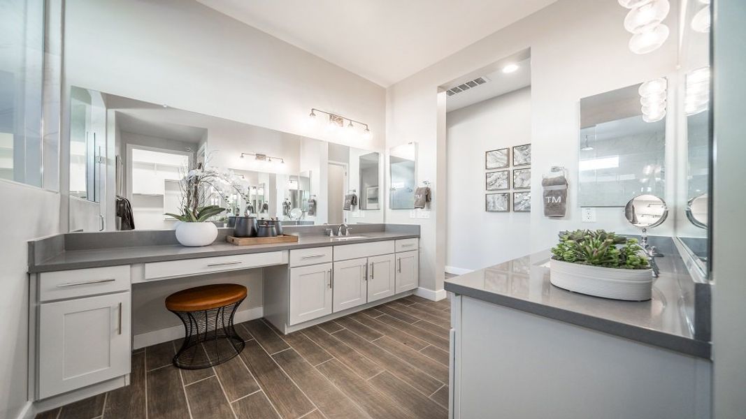 Furnished interior view inside a new home in Estrella, Goodyear (Image 32).