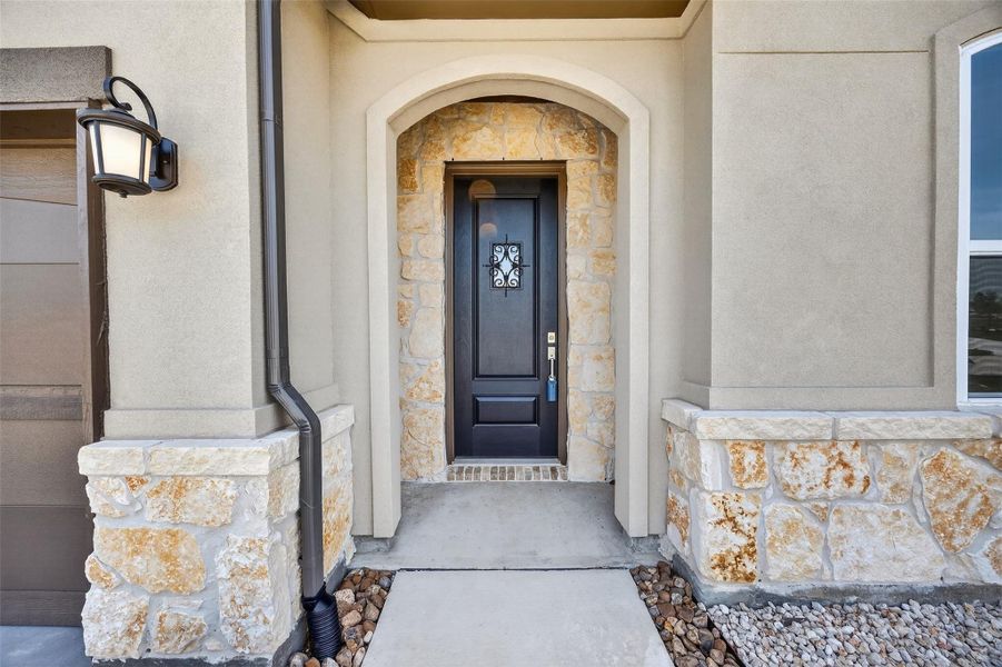 Exterior details and patio area of a home in COLTON, Todd Mission (Image 18).