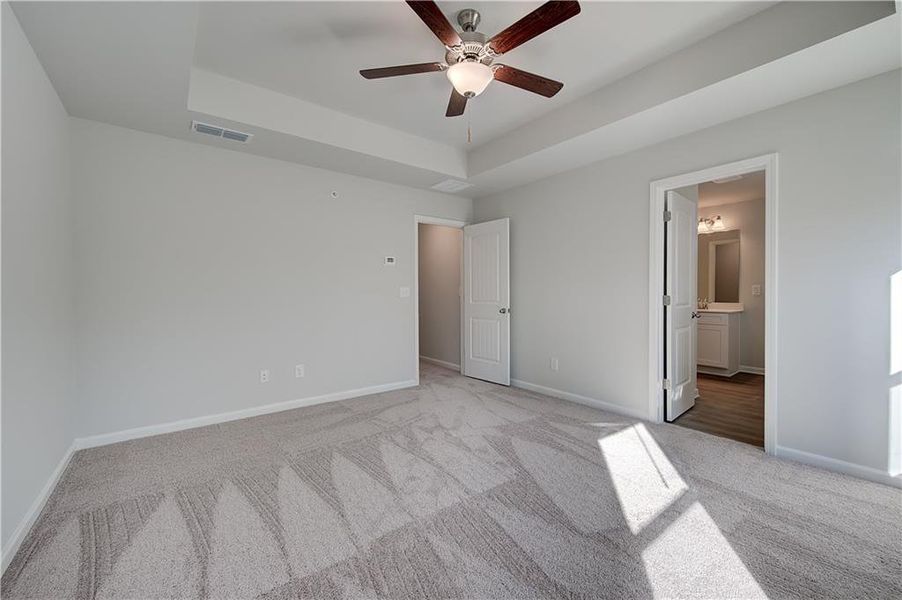 Spacious, unfurnished interior of a new home in Auburn Ridge, Riverdale (Image 21). Spacious, unfurnished interior of a new home in Auburn Ridge, Riverdale (Image 21).