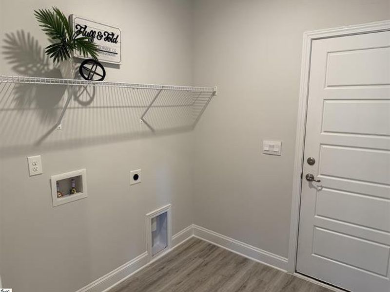 Spacious, unfurnished interior of a new home in Bracken Woods, Piedmont (Image 20).