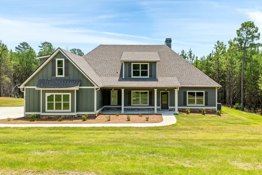 Front exterior of a home in the Mitchell Farms community, located in LaGrange, GA (Image 1). Front exterior of a home in the Mitchell Farms community, located in LaGrange, GA (Image 1).