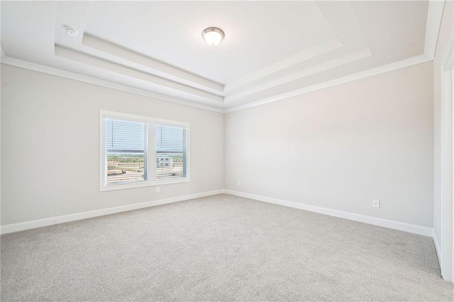 Spacious, unfurnished interior of a new home in River Pointe, Monroe (Image 40).