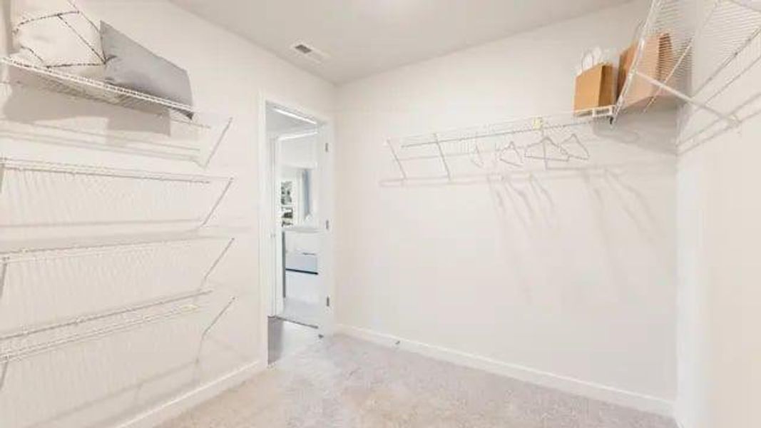 Spacious, unfurnished interior of a new home in , Lawrenceville (Image 17).