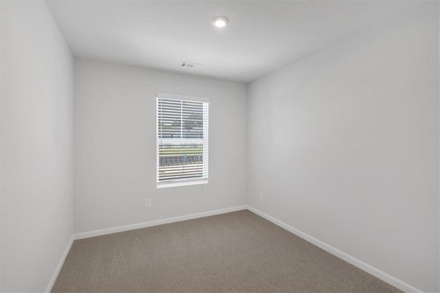 Spacious, unfurnished interior of a new home in Village Green, Adairsville (Image 21).