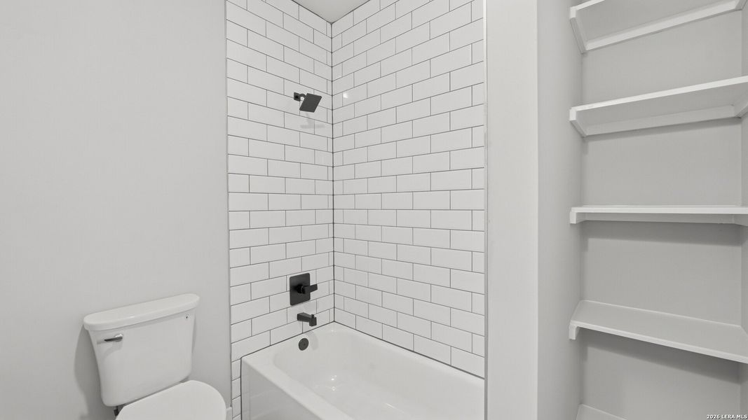 Furnished interior view inside a new home in , Canyon Lake (Image 27).