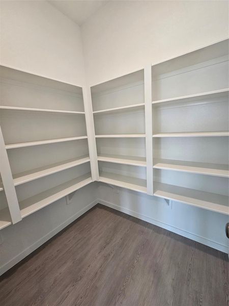 *Not actual home, pictures representative of same floorplan*