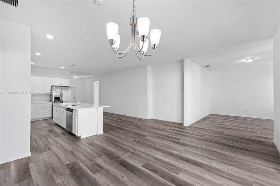 Spacious, unfurnished interior of a new home in , Cape Coral (Image 20). Spacious, unfurnished interior of a new home in , Cape Coral (Image 20).