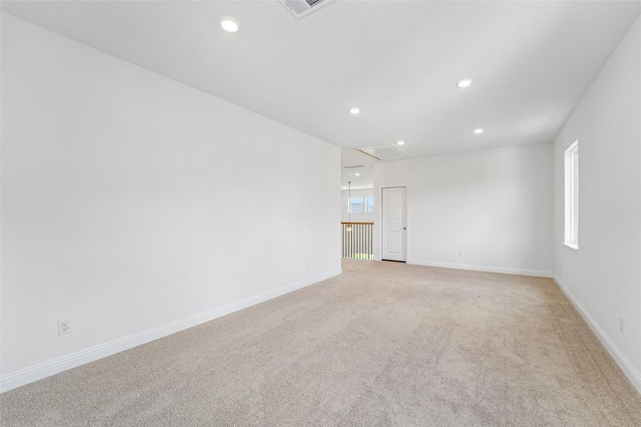 Spacious, unfurnished interior of a new home in Evergreen 55', Conroe (Image 42). Spacious, unfurnished interior of a new home in Evergreen 55', Conroe (Image 42).