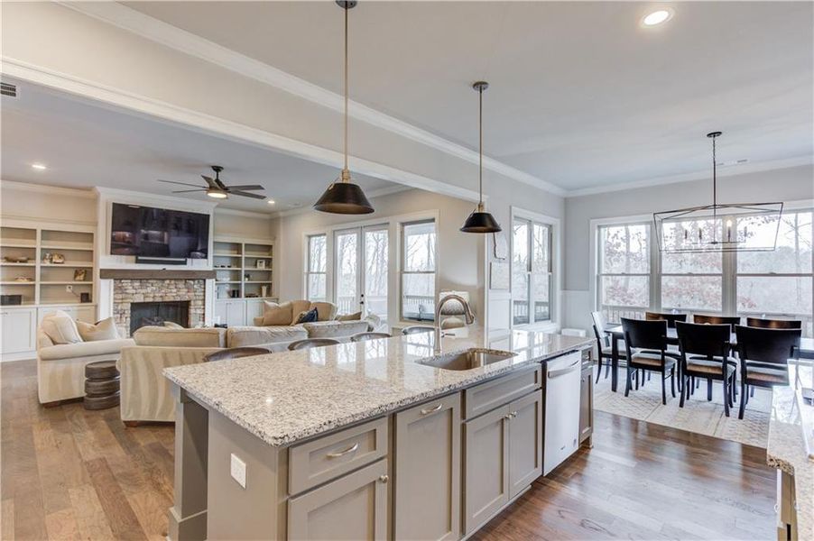 Furnished interior view inside a new home in , Gainesville (Image 44).