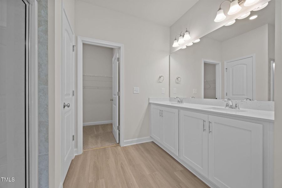 30-web-or-mls-IMG_8856 30-web-or-mls-IMG_8856