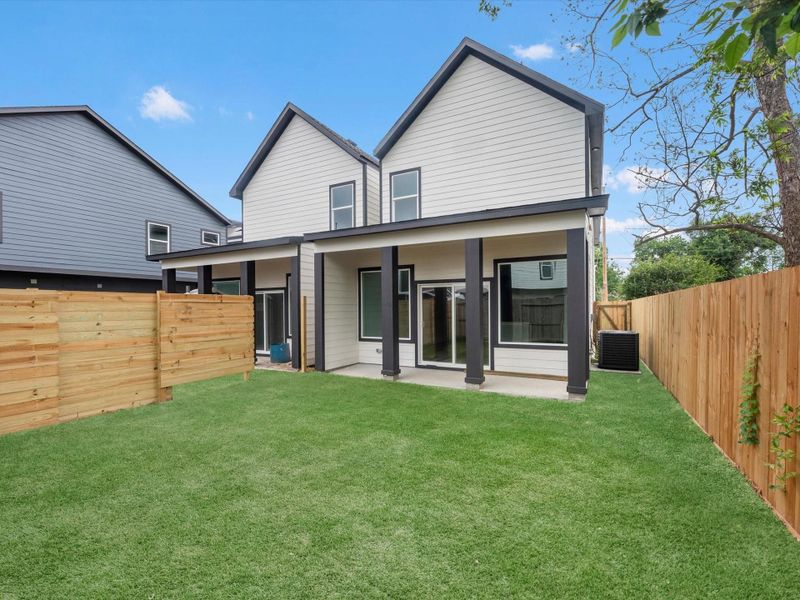 Exterior details and patio area of a home in , Houston (Image 17).