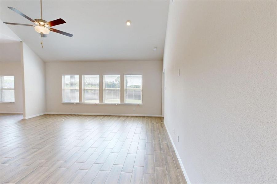Spacious, unfurnished interior of a new home in Kings Way, Denton (Image 27).