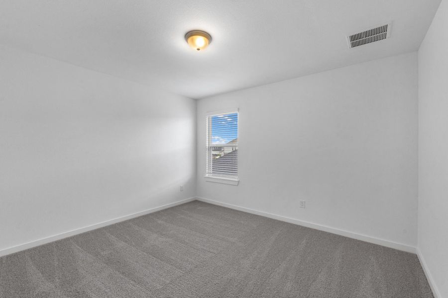 Spacious, unfurnished interior of a new home in Huntington Place, Rosharon (Image 12). Spacious, unfurnished interior of a new home in Huntington Place, Rosharon (Image 12).