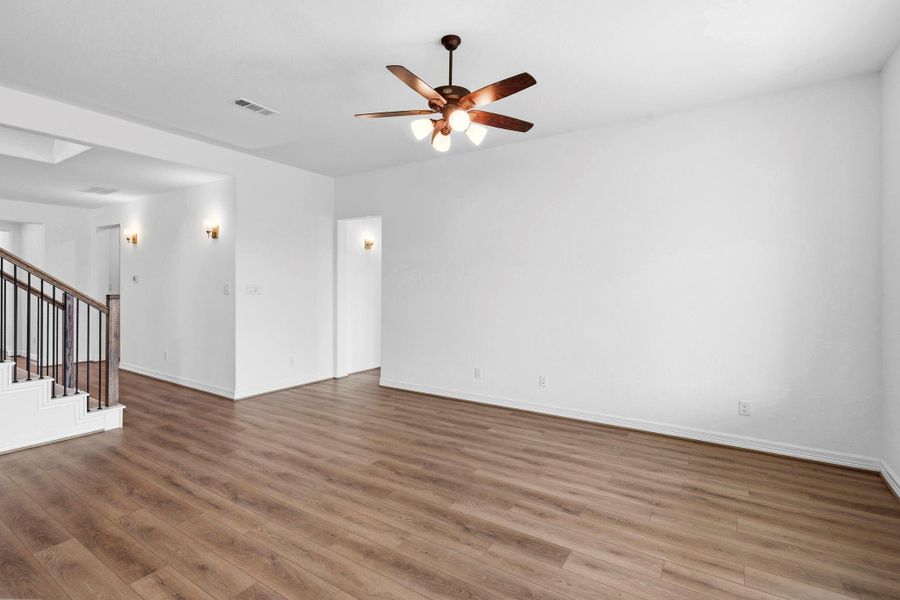 Spacious, unfurnished interior of a new home in Austin Point, Richmond (Image 29).
