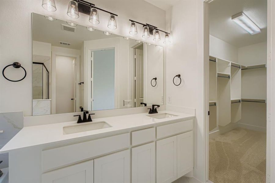 Furnished interior view inside a new home in Hillstead, Lavon (Image 8).