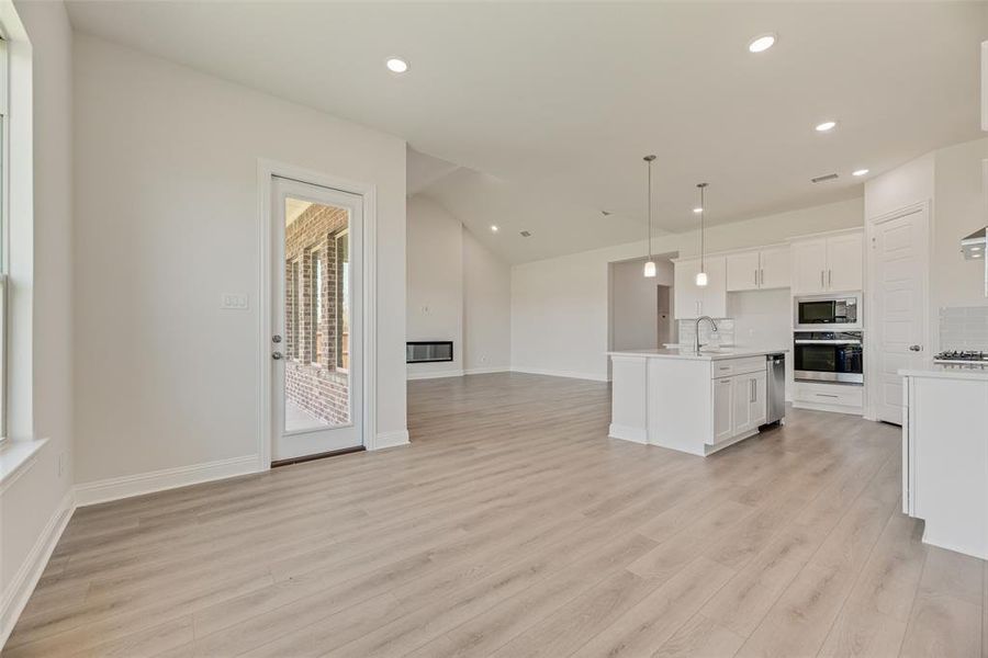 Spacious, unfurnished interior of a new home in Villages of Creekwood, Frisco (Image 26). Spacious, unfurnished interior of a new home in Villages of Creekwood, Frisco (Image 26).