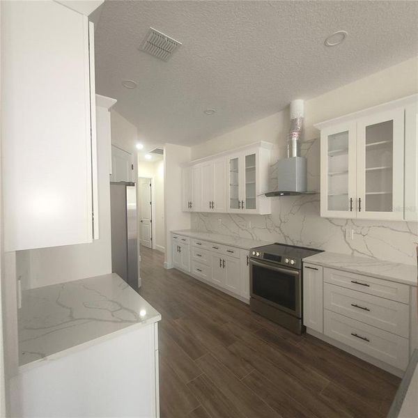 Furnished interior view inside a new home in , Tampa (Image 7). Furnished interior view inside a new home in , Tampa (Image 7).