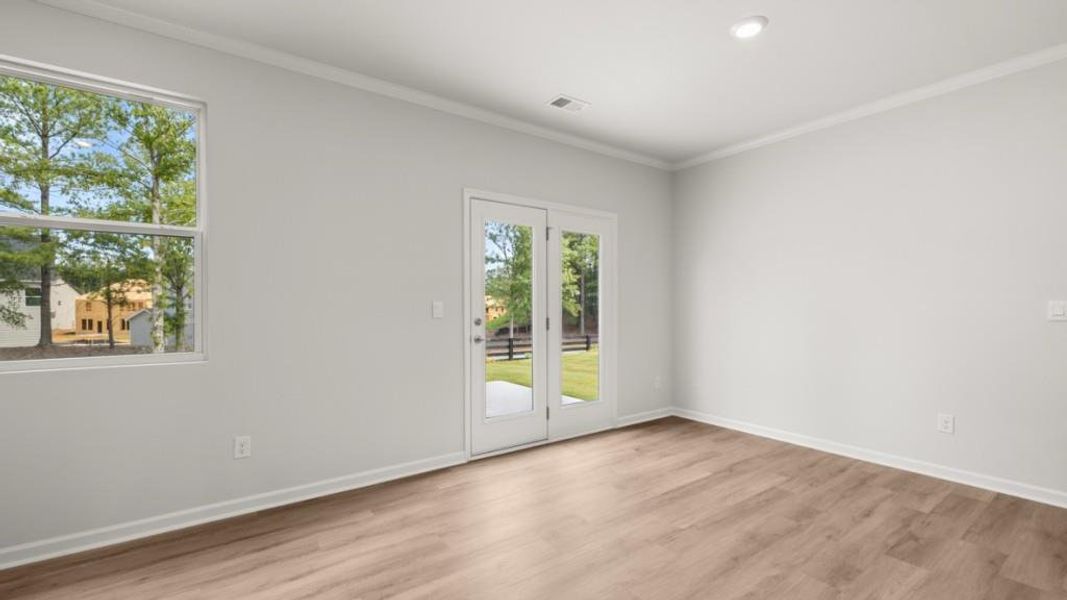 Spacious, unfurnished interior of a new home in South Wind, Union City (Image 11).