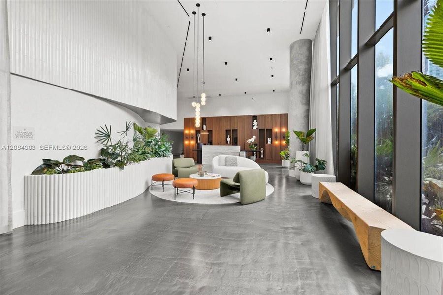 Community amenities in , Miami (Image 37).