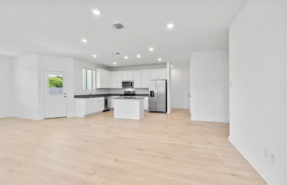 Image 35 of a home in County View. Image 35 of a home in County View.